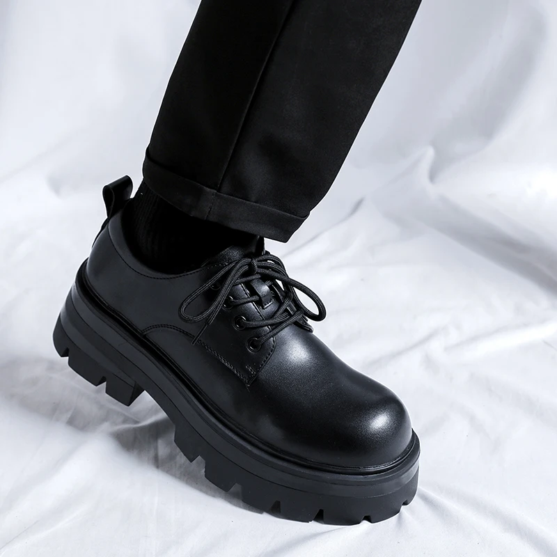 人気★高級ロートップレザーキャンバス★送料無料 Man ブラック レザー レースアップ XXM24L0IK50LYG8B999 | Tods