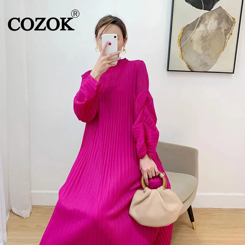 

COZOK однотонное женское Плиссированное свободное платье с пышными рукавами Новинка 2024 универсальные модные длинные платья модные женские WT150