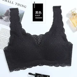 Elegant Seamless Lace Bra with Pads - Breathable Lingerie for S (Black)