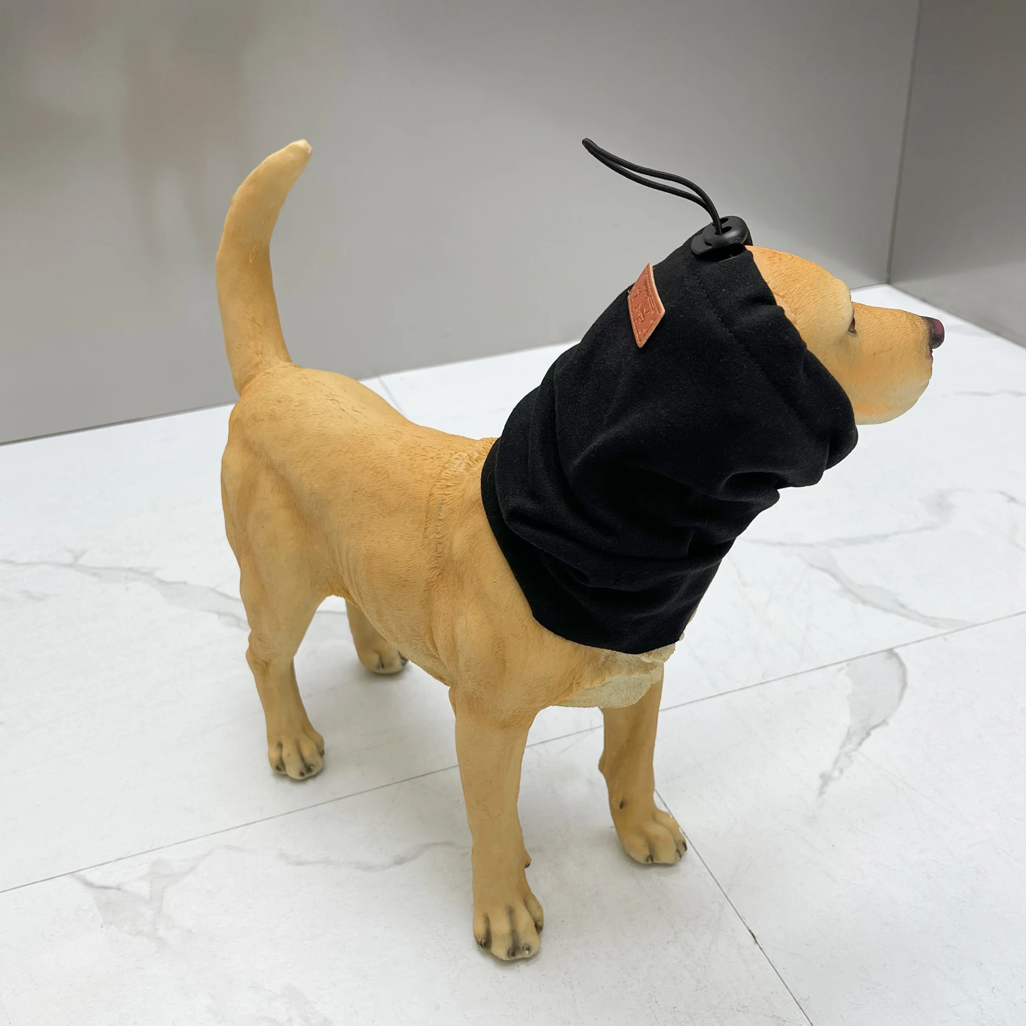 Dog Noise-Reducing Scarf Hat 3