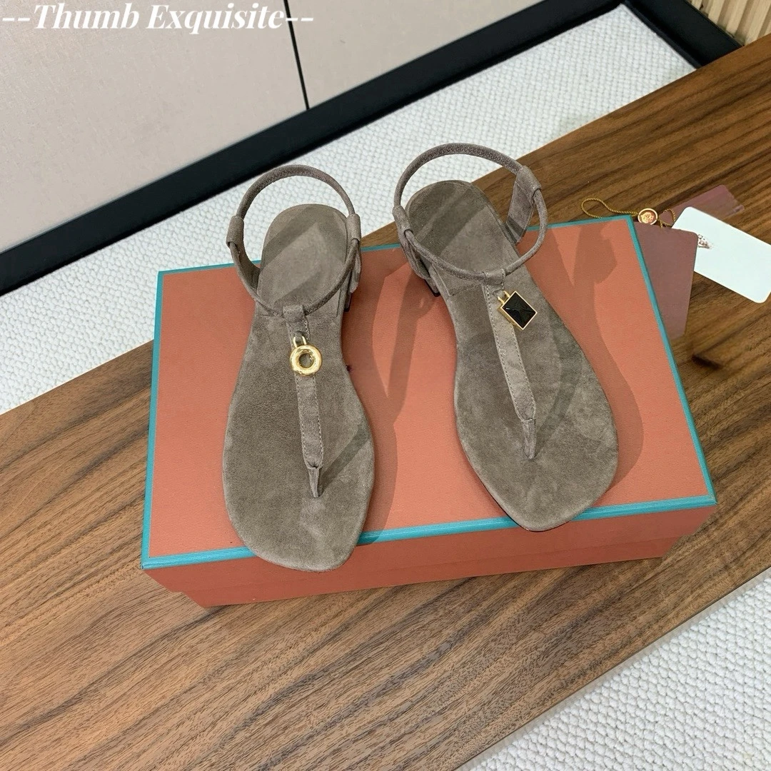 

Summer suede flat bottomed beach sandals versatile casual flip flops women's gladiator metal decorative slippers