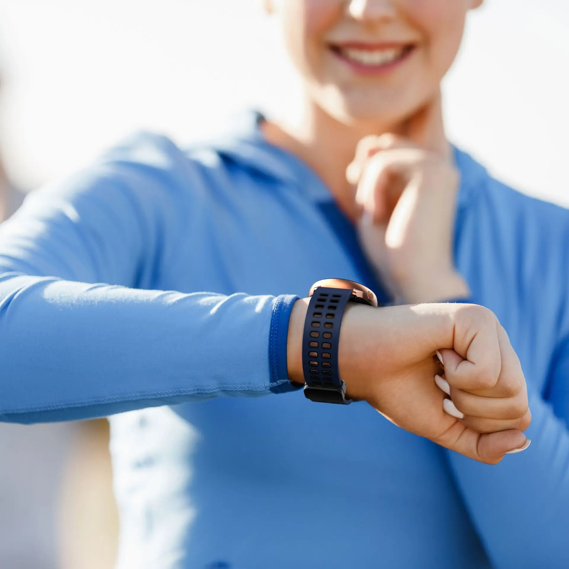 Magnetic Silicone Smartwatch Strap - Universal Fit, Multiple Sizes