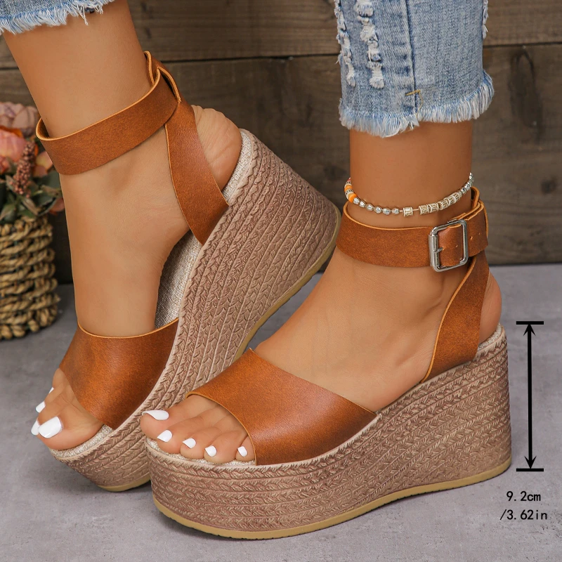 

Однотонные повседневные сандалии на высоком каблуке для женщин, новинка 2024, лидер продаж, Летняя женская обувь с ремешком и пряжкой, женские босоножки из искусственной кожи