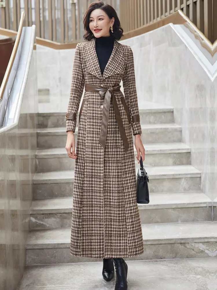 New Autumn Winter Long Plaid Wool Coat For Women Fashion Turn-down Collar Patchwork Slim Wool Blended Overcoat With Belt