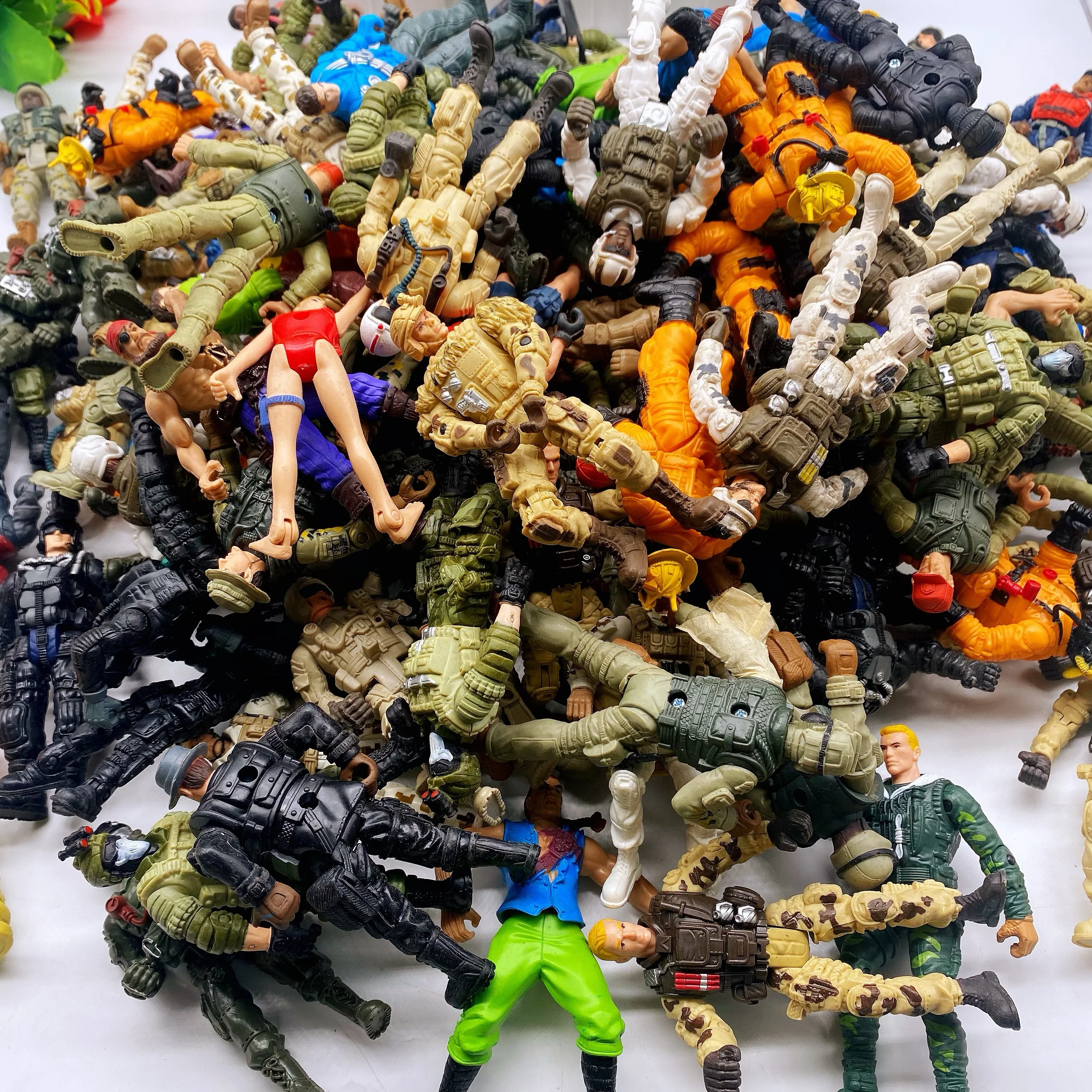 5 個 10 センチメートル多くのスタイルの兵士モードプラスチック