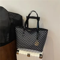 Sac fourre-tout vintage pour femmes, grande capacité, élégant, sac à main classique, sac sous le bras, sac de shopping pour femmes 1