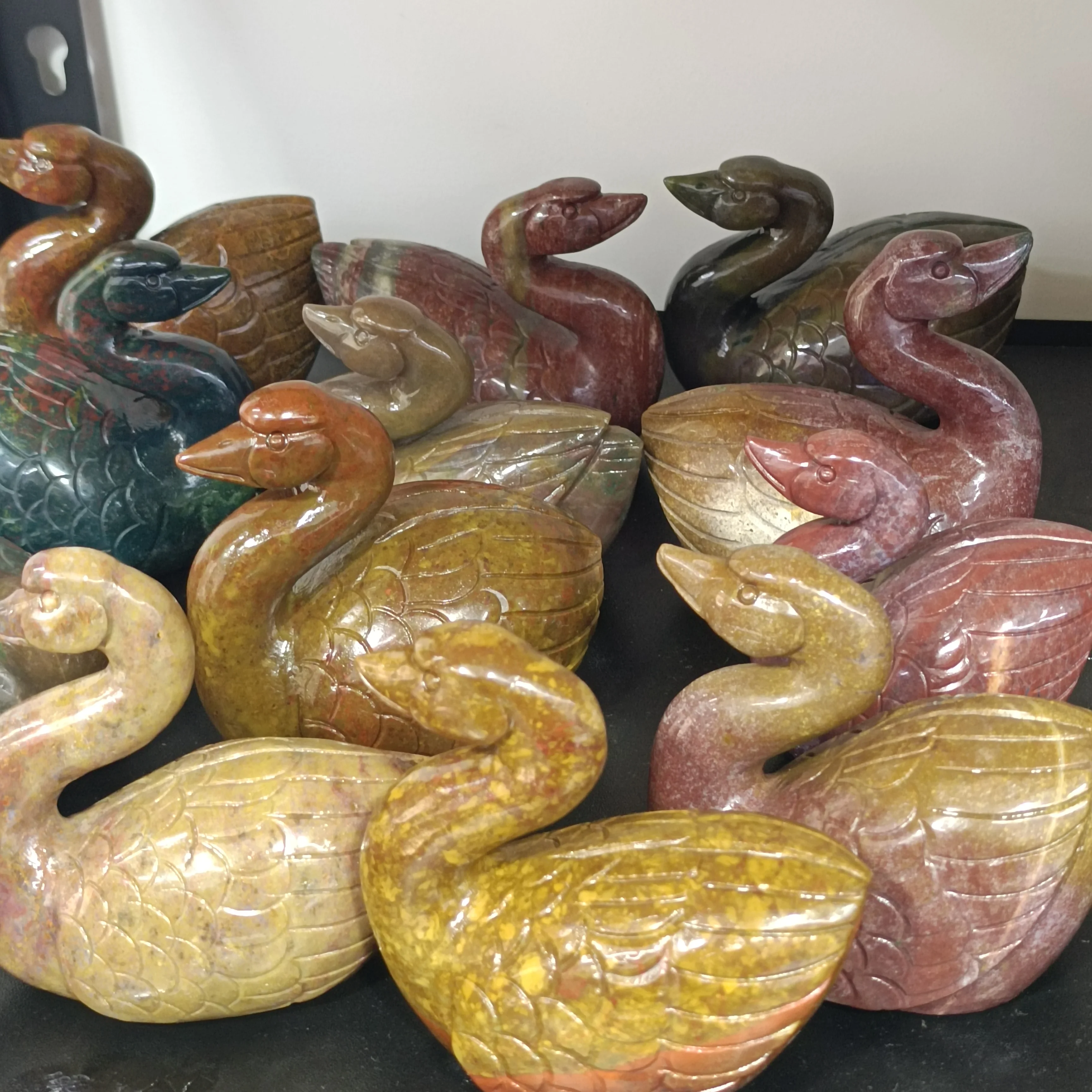 

1pc Natural Crystals Stone Carving Swan Animal Figurines Home Decoration Ocean Jasper Crafts Healing Reiki Ornament