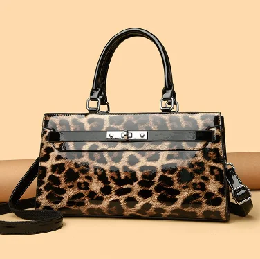 حقيبة حمل عصرية ذات سعة كبيرة للركاب، محفظة كروس أ...