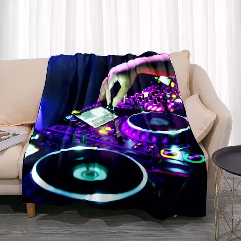 

Music Record Pattern Flannel Throw Blanket Cool Music Picnic Soft Cozy Bed Office Camping Durable Decor for Kids Women Men Gifts