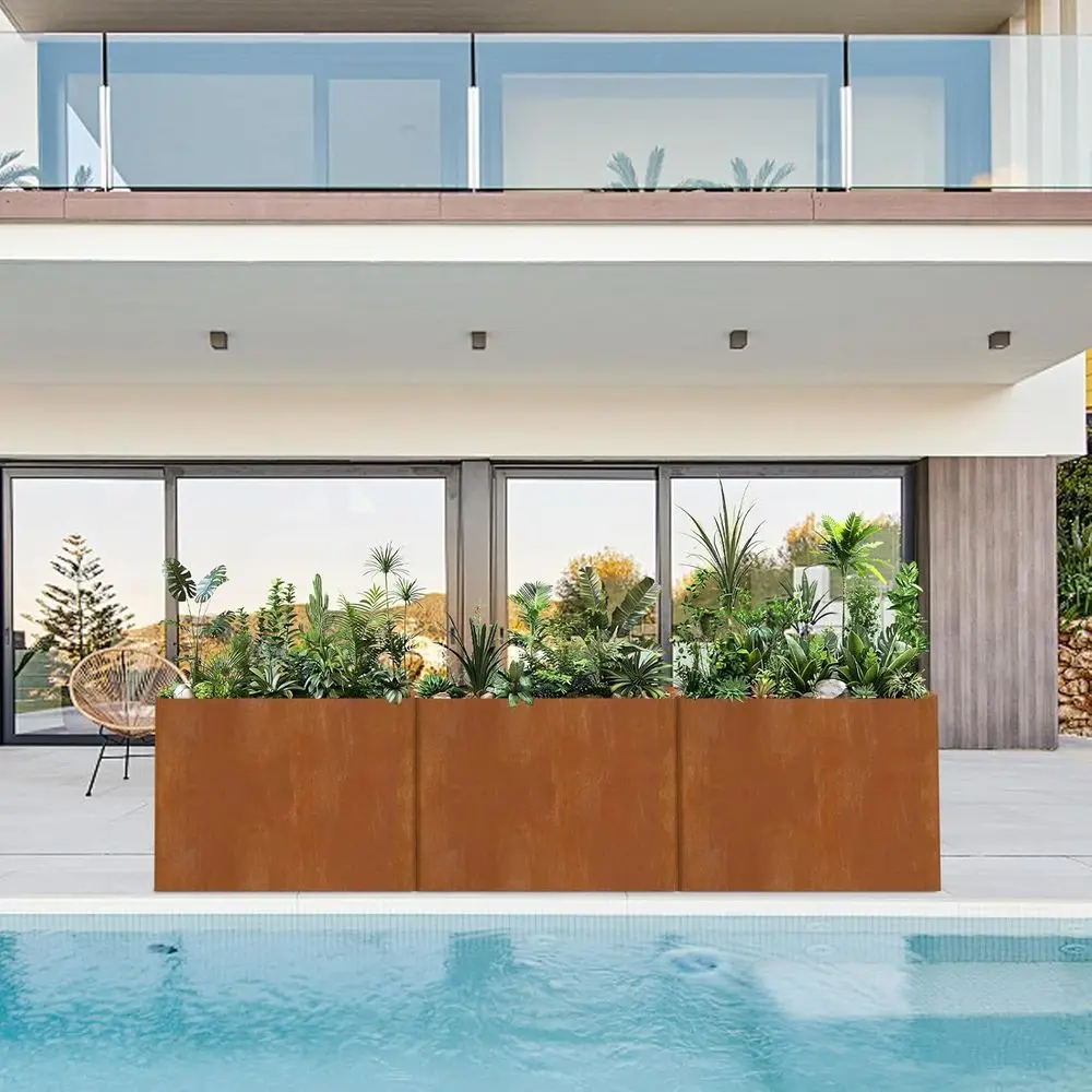 Porch with planter