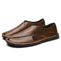 Sandales d'été en cuir véritable pour hommes, chaussures de plage pour jeunes, pantoufles légères et respirantes, sandales basses pour hommes 4