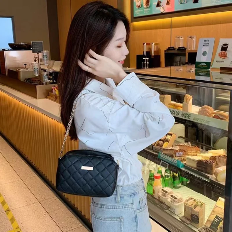 

Exquisite Fashion Shoulder Bag Women's Messenger Bag Lingge Embroidery Solid Color Small Square Bag PU Leather Women Phone Bag