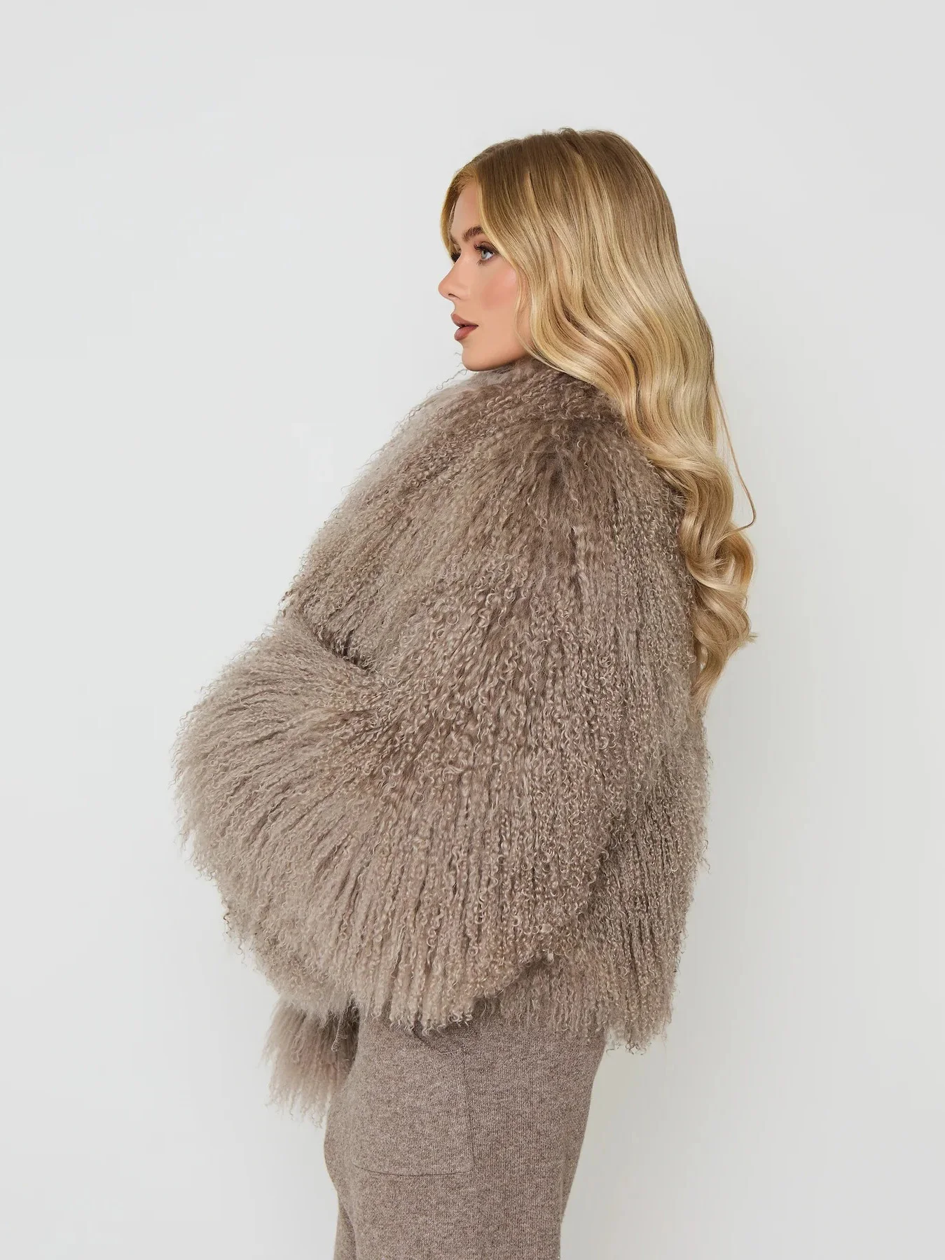 Coat detail 3