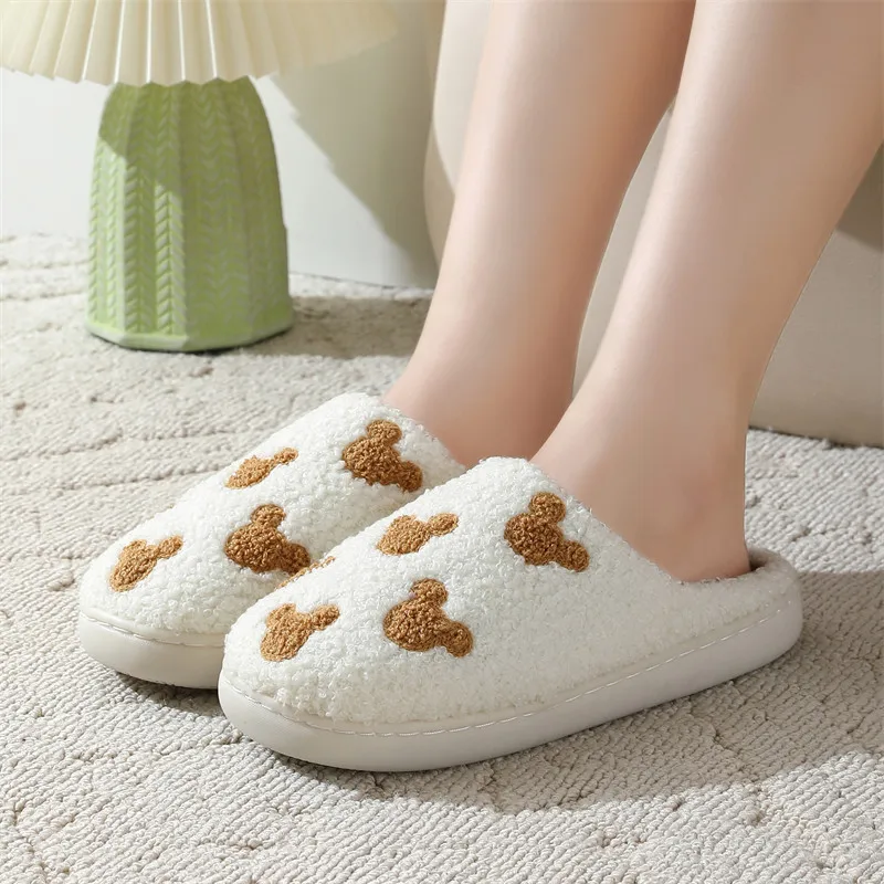 Cute Bears Pattern Fur Slippers Women 2025 Winter Indoor Non Slip Home Cotton Slippers Woman Closed Toe Plush Slides Ladies