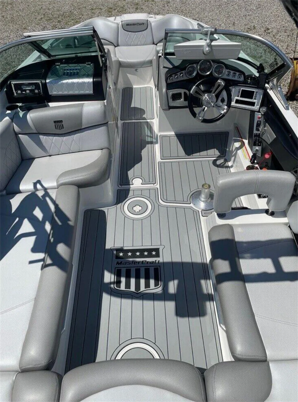 Tapis De Sol Cockpit Mastercraft XT23 2017 – Mousse EVA Imitation Teck – Neuf