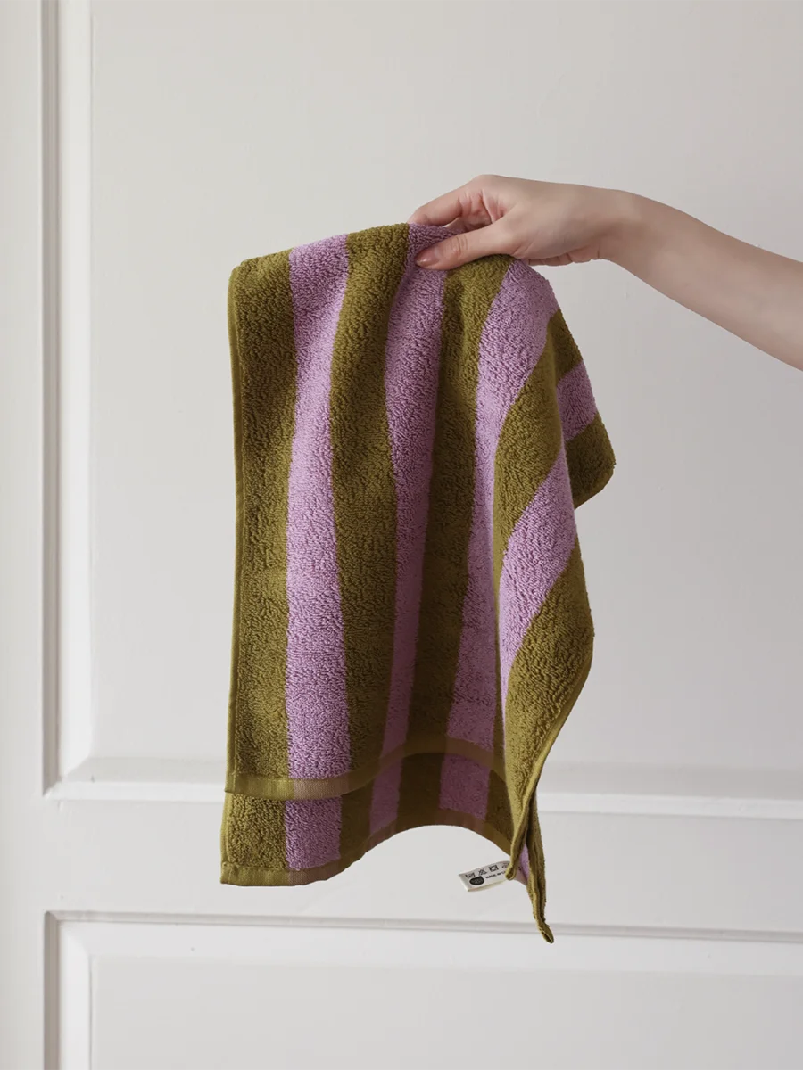 Towel ,Wide Striped Cotton ,Bath Towel, Absorbent Face Towel, Chalk-Stripes Gym Sports Shower Robe for Spa beath Home