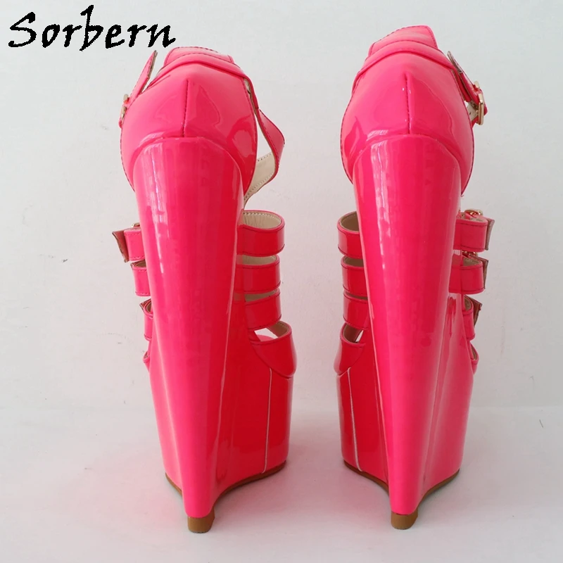 Рисунок 5 - Женские босоножки на танкетке Sorbern