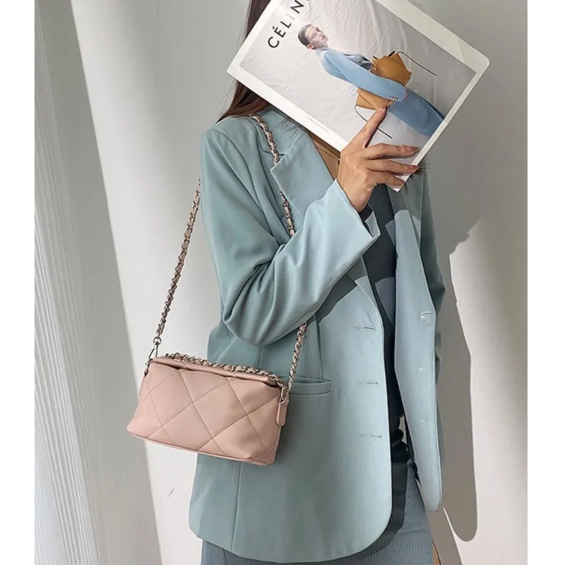 

Fashion Womens Purses And Handbags Luxury Crossbody Bag Leather Chain Designer Solid Color Versatile Shoulder Bag New Casual