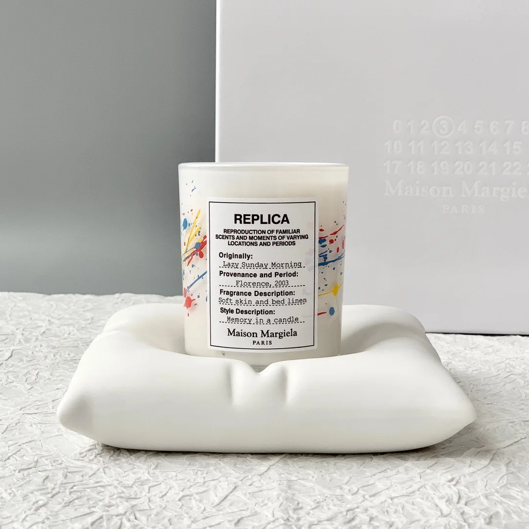 

Pillow Shaped Aromatherapy Candle European Glass Cup Aromatherapy Candle Aromatherapy Diffuser Home Decoration Gift Box Set