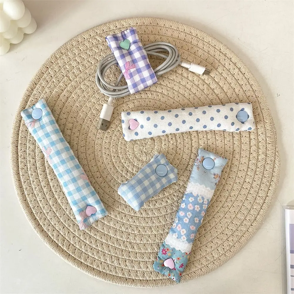 실용적인 꽃무늬 데이터 케이블 관리 천으로 덮는 탈부착 가능한 데이터 케이블 보관 테이프 재사용 가능한 귀여운 가정용 와이어 정리함