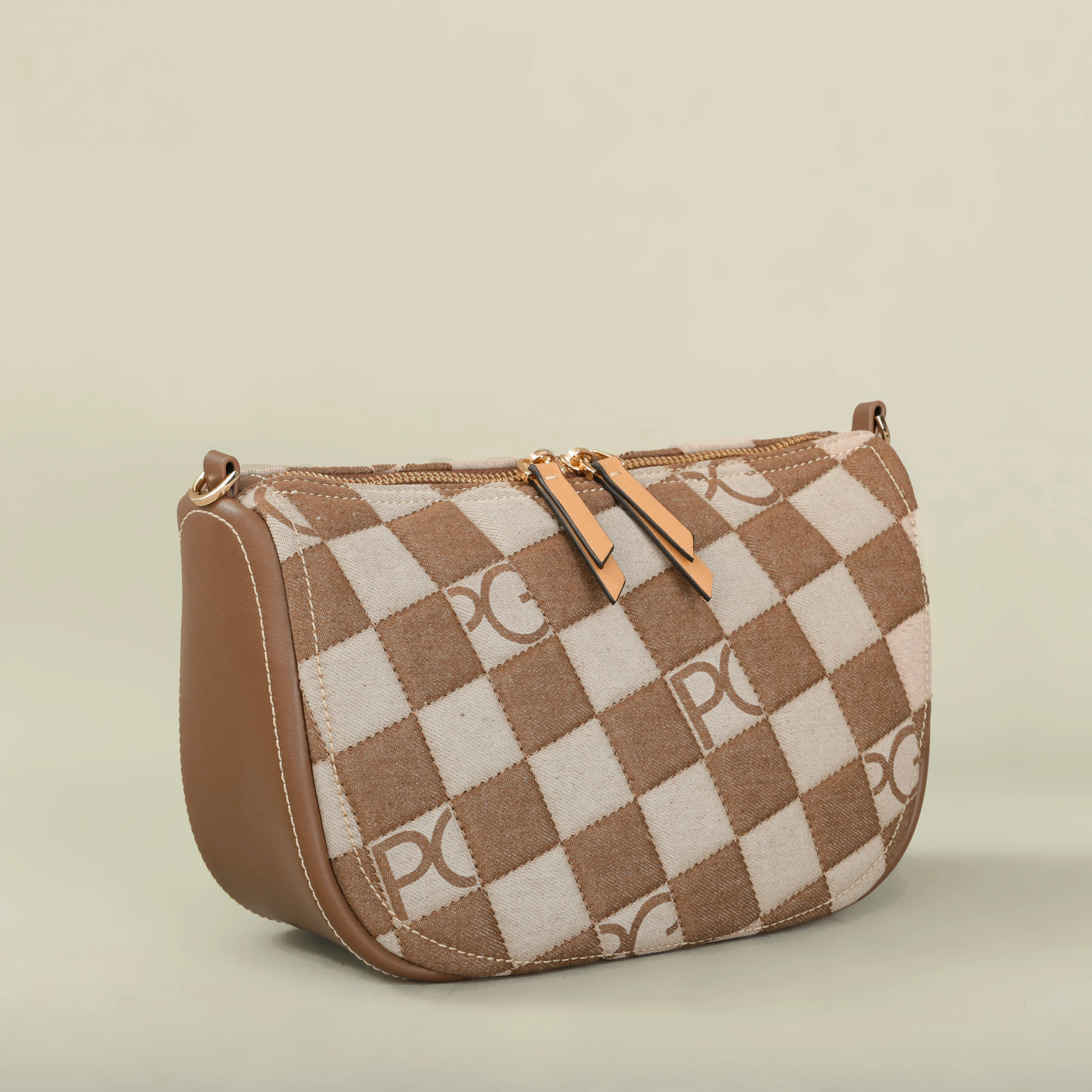 Versatile shoulder and crossbody handbag interior view