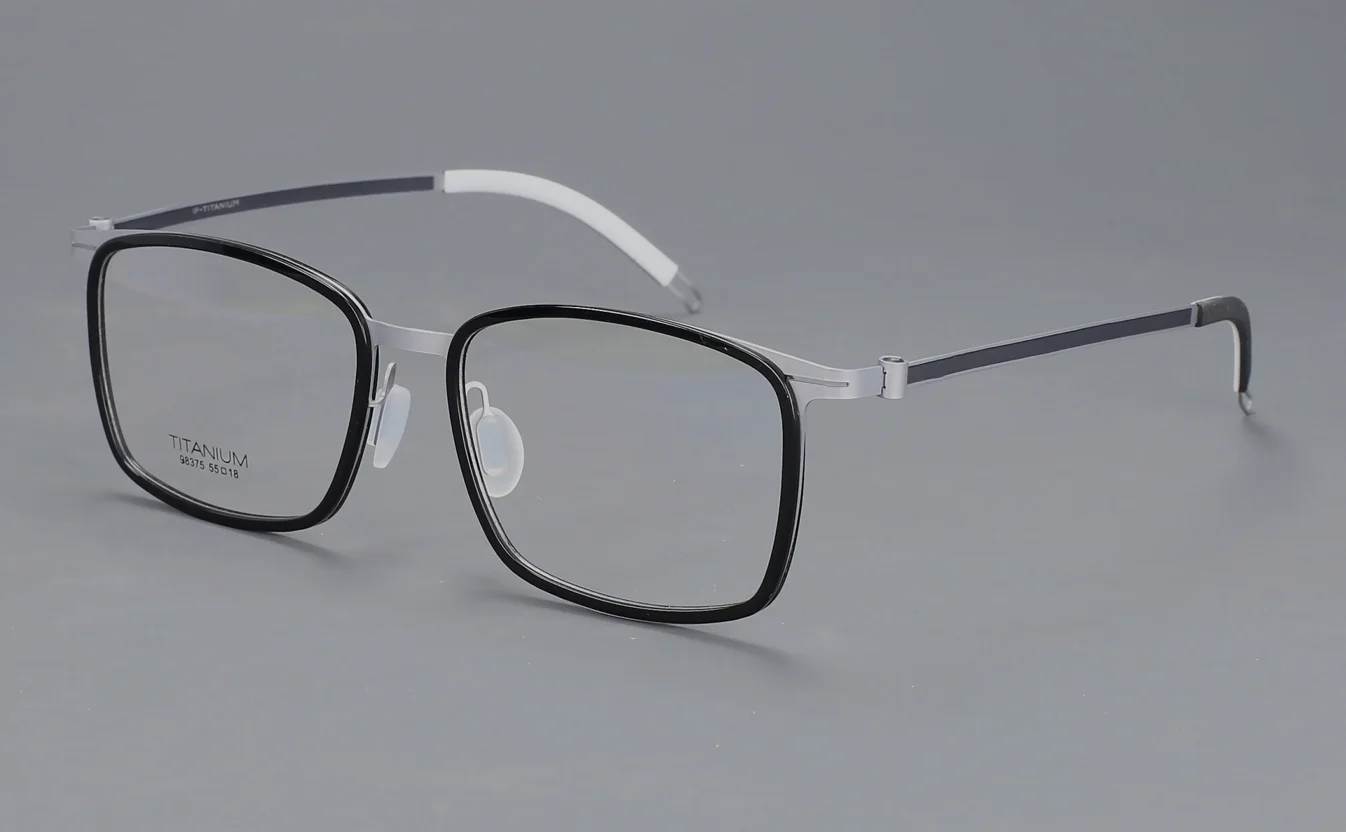 Eyeglasses right view