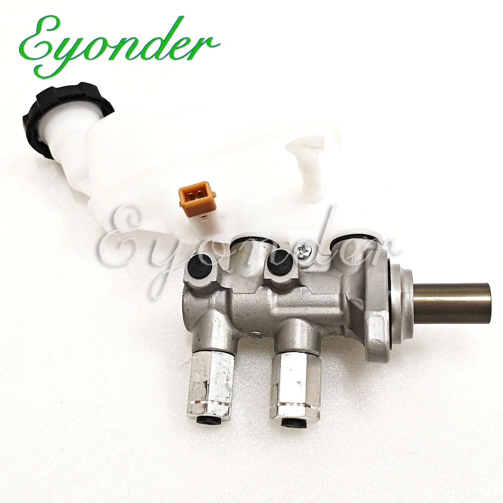 Brake Master Cylinder 58510-1R000 For HYUNDAI ACCENT SOLARIS KIA PRIDE RIO 2010-2014
