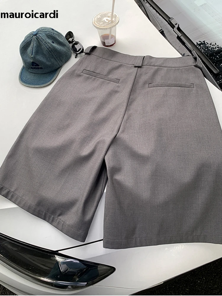 Mauroicardi Spring Summer Loose Casual Soft Grey Pleated Shorts