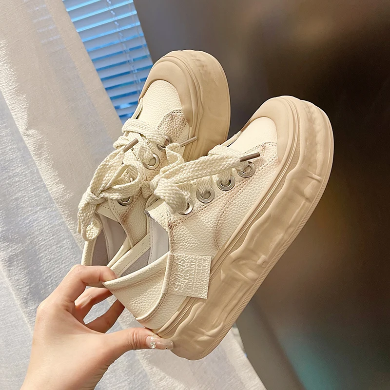 

Women's Low Top Platform Skate Shoe Causal Dress Breathable Lightweight Non-Slip Sneakers Comfort Fit Walking Shoes for Lady