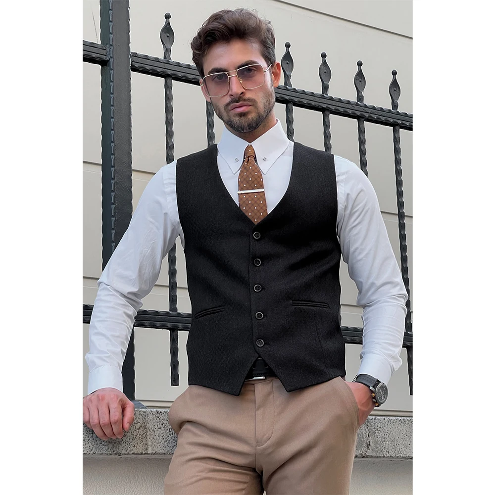 V Neck Men's Work Suits Vests for Men Business Classic Vest Man Wedding Formal Gentleman New in Dress Waistcoat Male