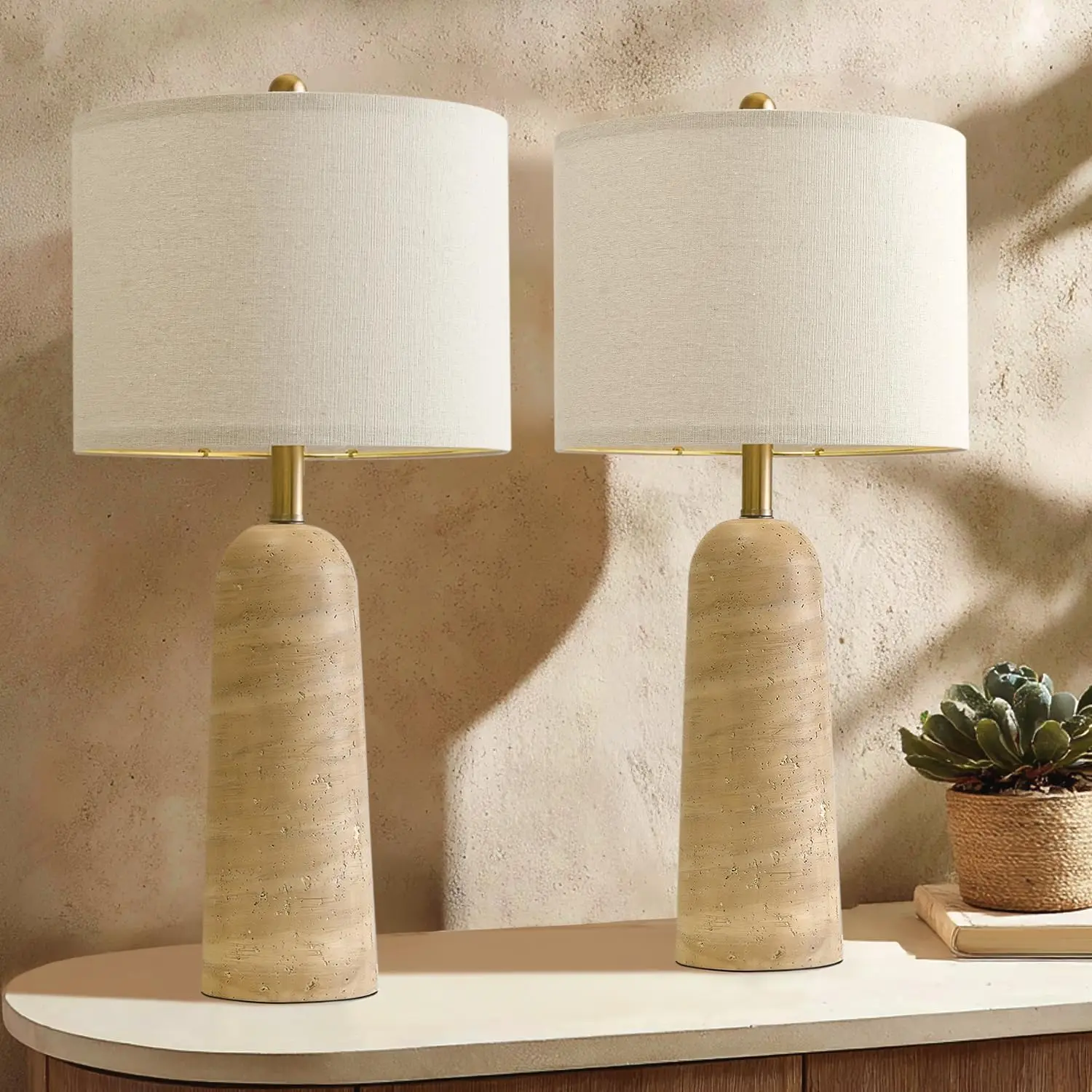 Travertine-inspired lamp image 5