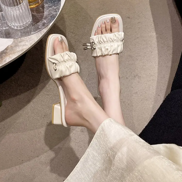 

Женские мягкие и удобные шлепанцы, плиссированные привлекательные шлепанцы средней длины на толстой подошве, обувь для женщин, Новинка лета 2024