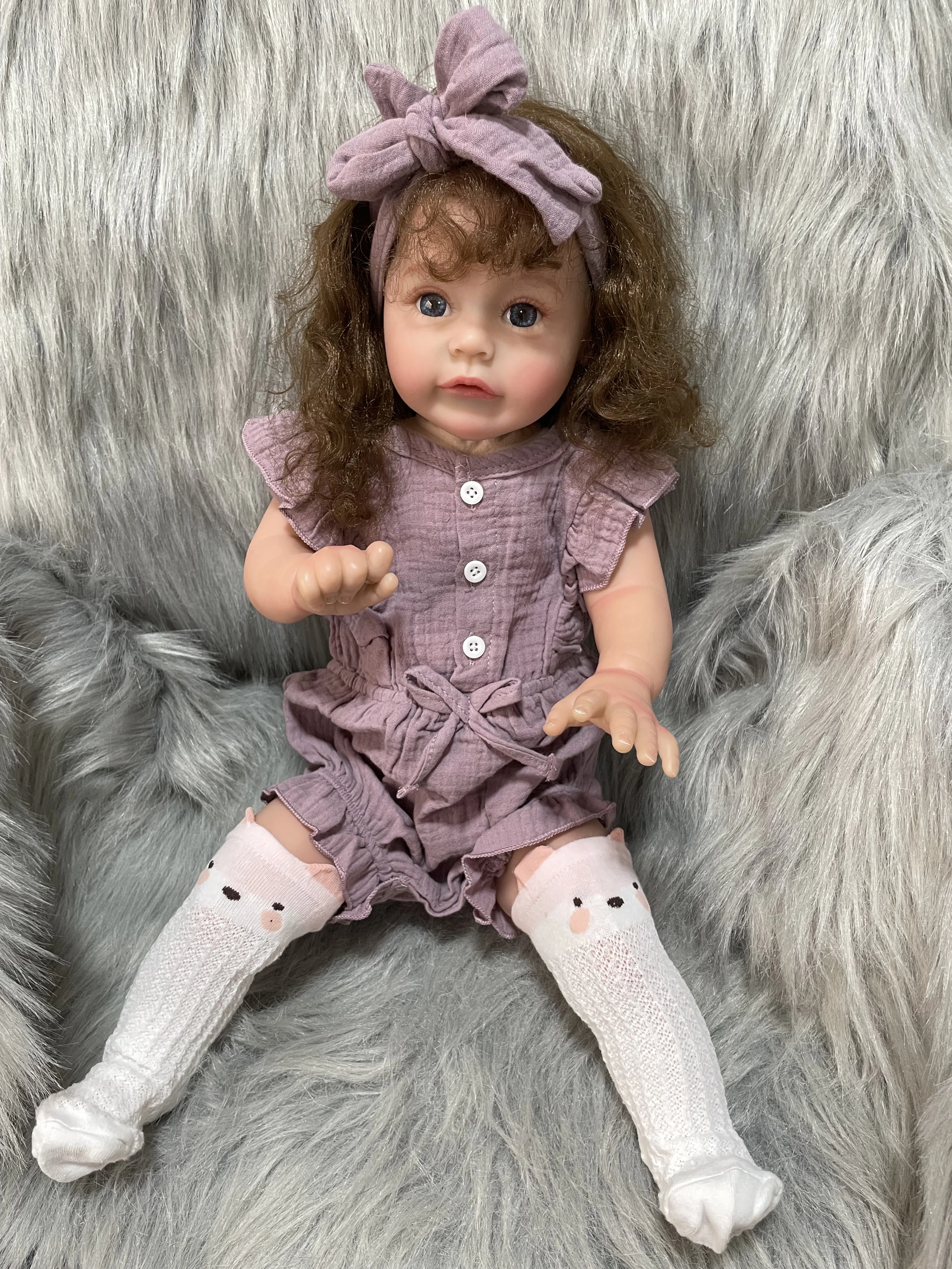 

60CM Already Painted Finished Doll Reborn Sue-sue Girl 3D Skin Visible Veins Hand Rooted Hair Cuddly Soft Body Doll Toy Gift