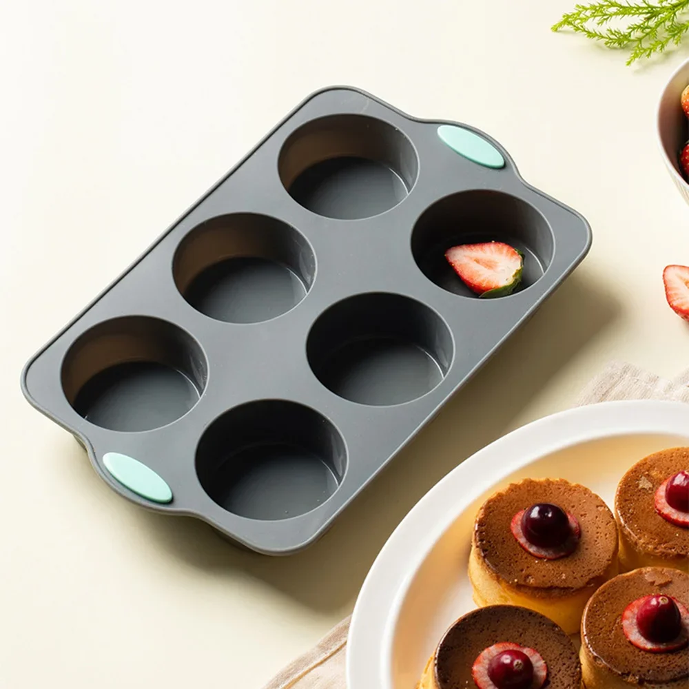 Non-Stick Silicone Muffin & Cupcake Baking Tray – 6/12 Cup Mold