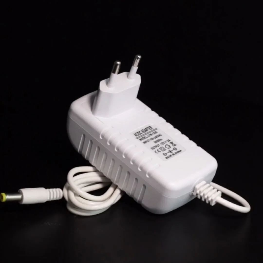 Alimentatore 12V 3A 36W – Adattatore Di Corrente Universale Per Strisce LED E Dispositivi Elettronici (Connettore 5.5x2.5mm) - 4