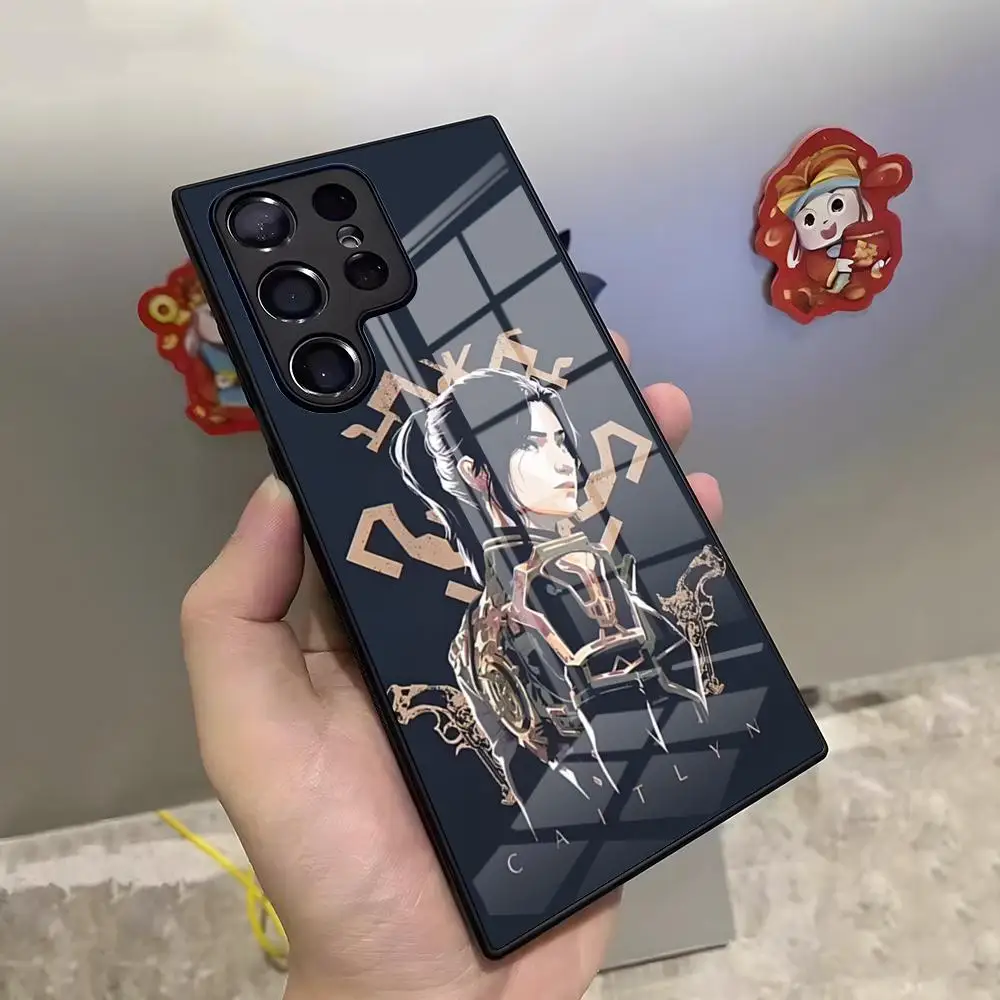 Arcane Vi and Caitlyn Themed Glass Phone Case
