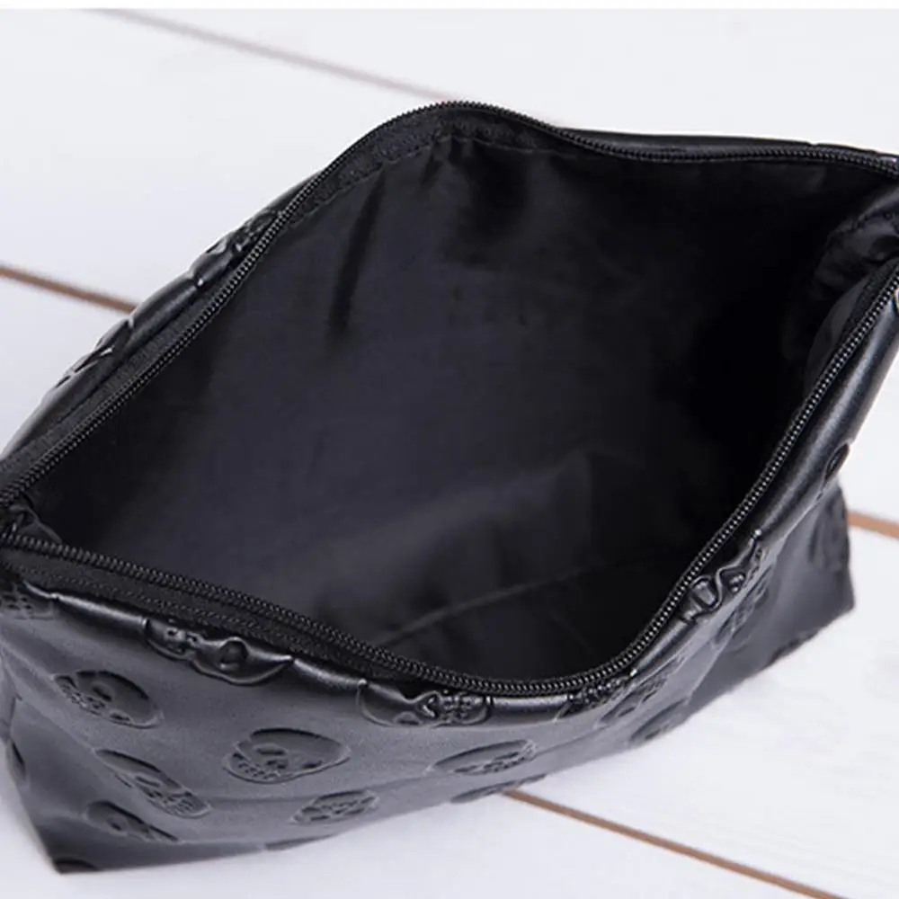 Wasserdichte Reisetasche mit Totenkopf-Motiv aus PU-Leder, Kosmetiktasche mit Reißverschluss für Hautpflegeprodukte, Tragbare Schwarze Tasche – Detail 8