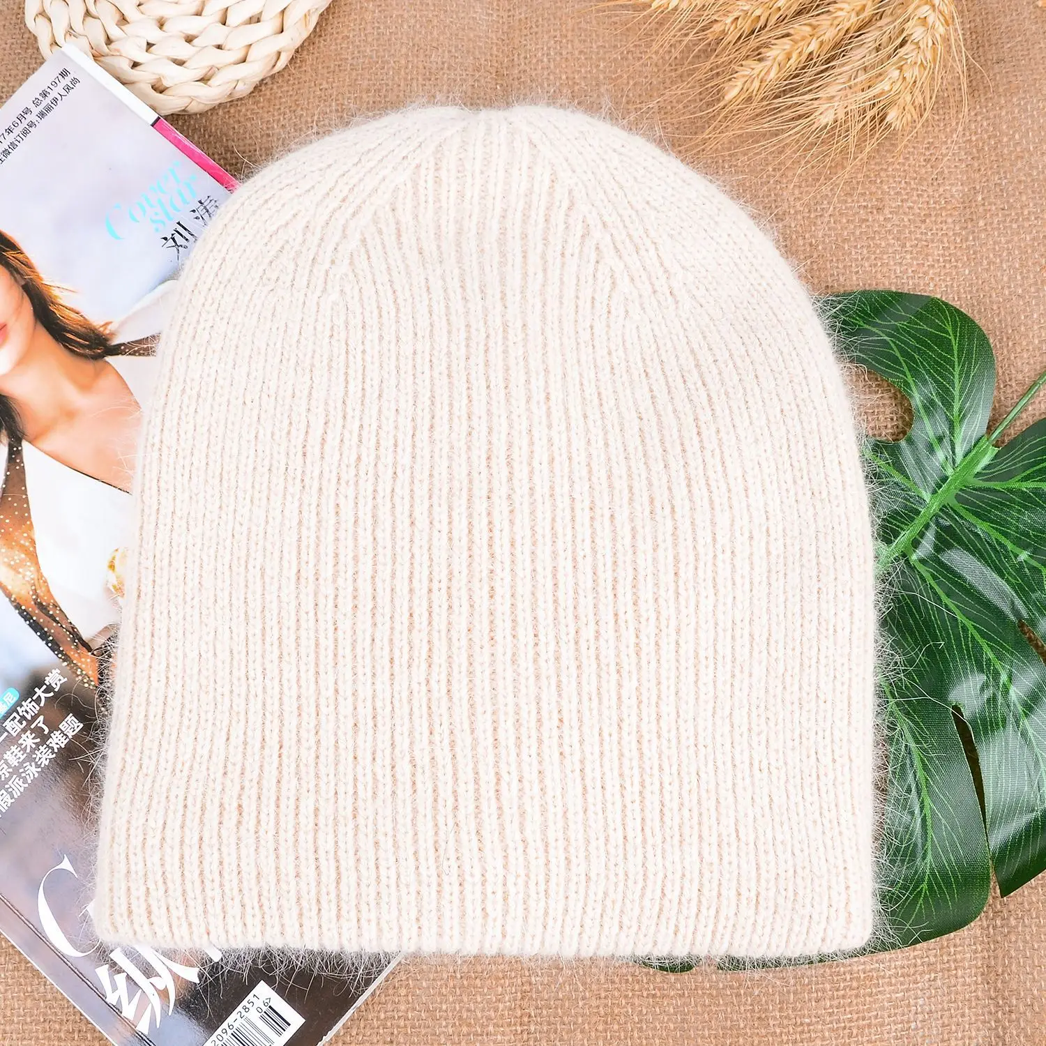 beige without lurex