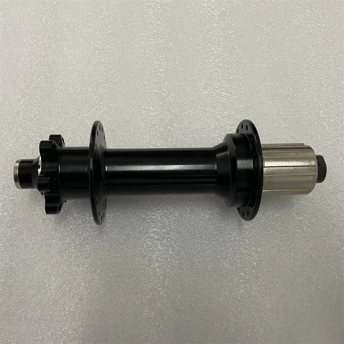 Moyeux de vélo à engrenages fixes Novatec A165SB A... – Grandado