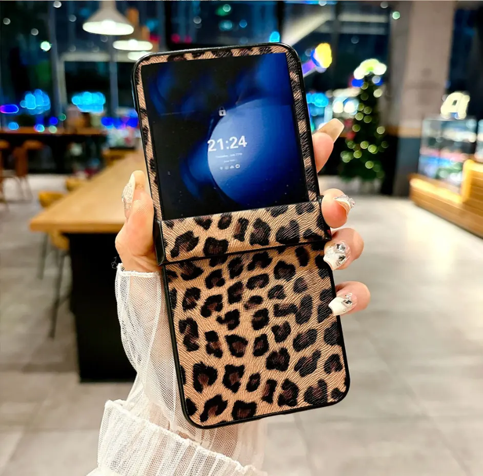 Luxury Leopard Pattern Shockproof Phone Case - Fashion Hard Back Cover