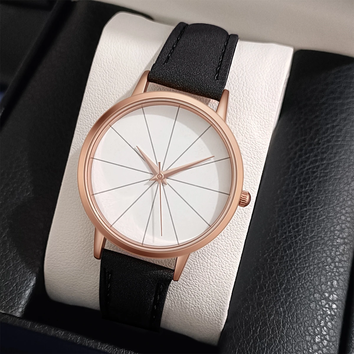 

2023 New Casual Watch Simple Digital Frosted Belt Clock Women's Quartz Watch