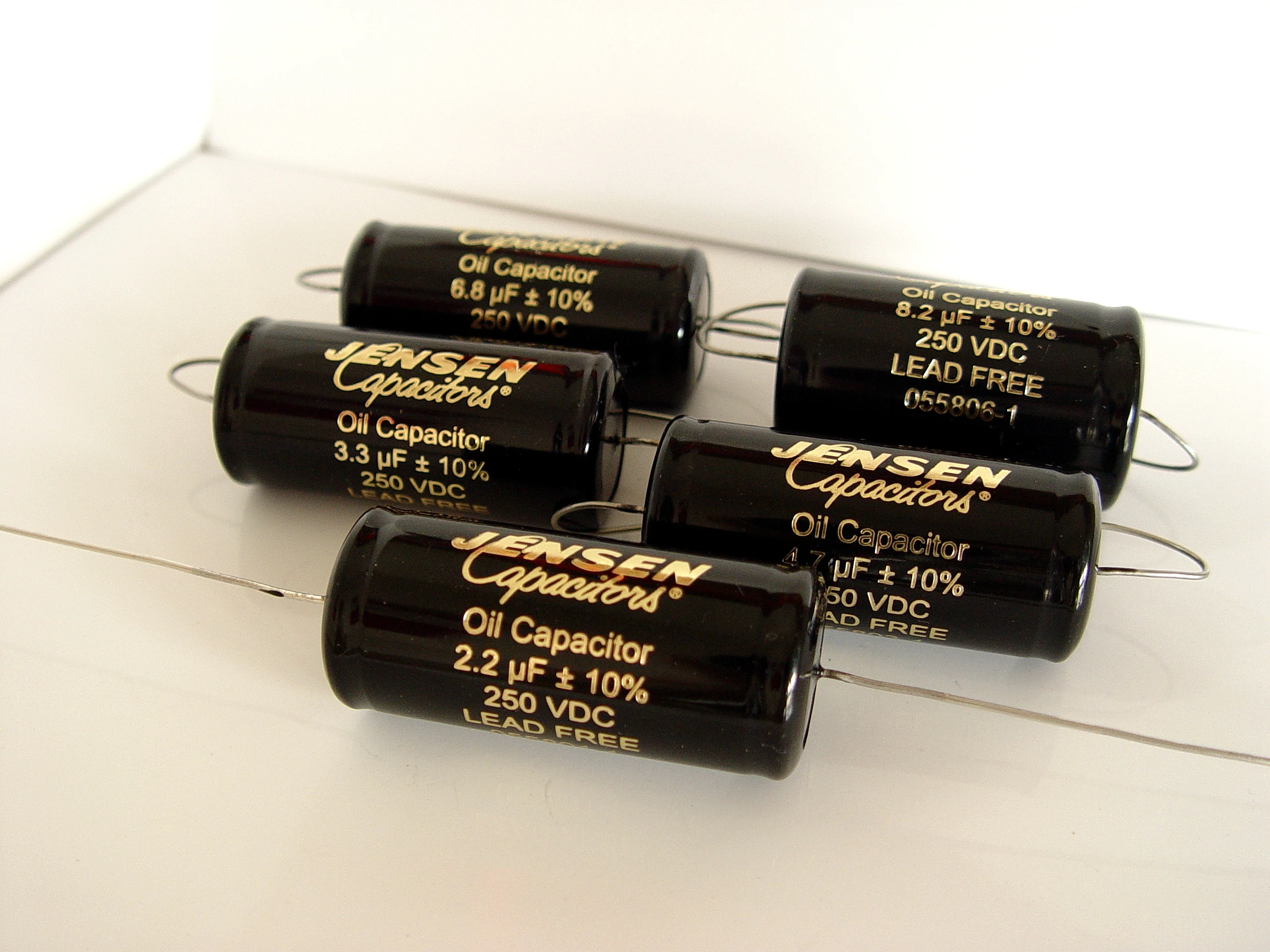 

Genuine Jensen Zhanshen Oil Immersed Capacitor 2.2uf-82uf/250v