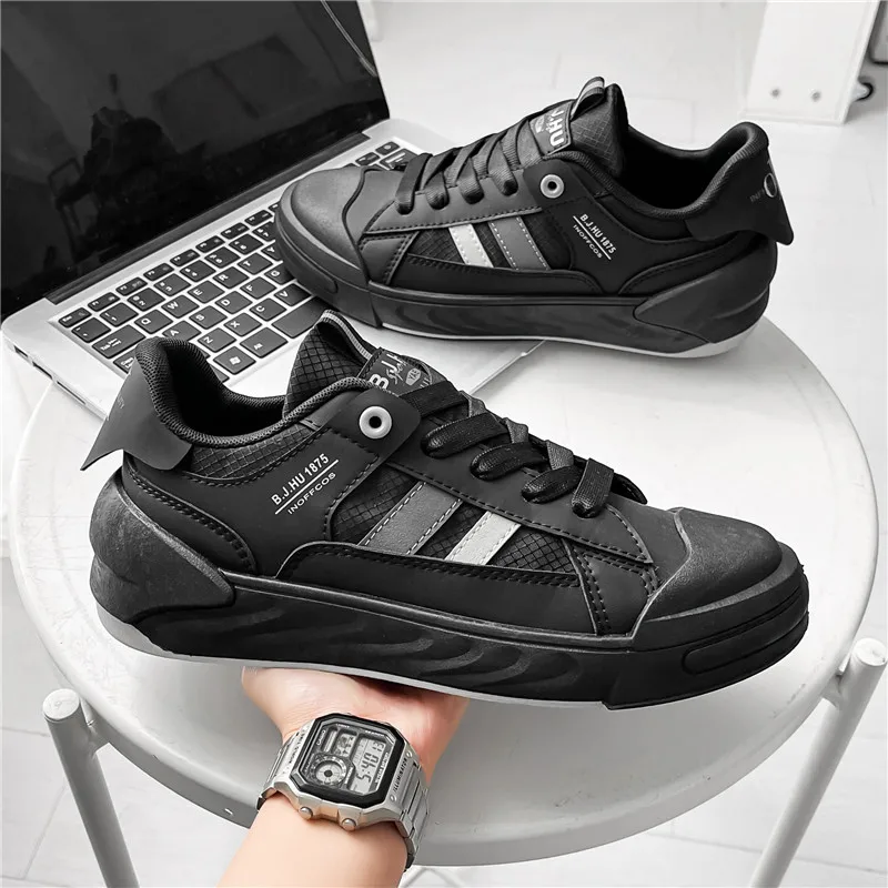 2020 New Arrival Luxury Fashion Men'S Running Shoes Classic Casual Shoes  Printing Leather Fa…