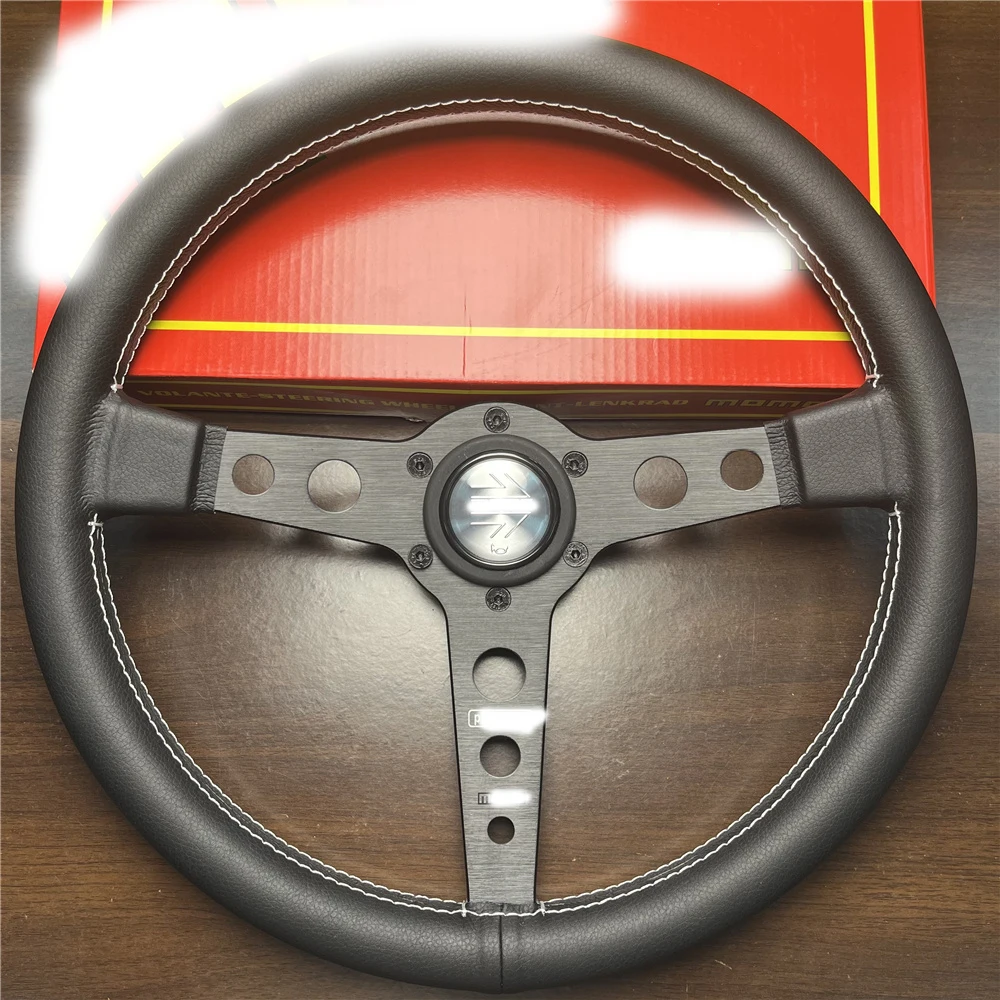 momo スポーツステアリング 14インチ　Dタイプ スエード 35パイ momo スポーツステアリング 14インチ Dタイプ スエード 35パイ