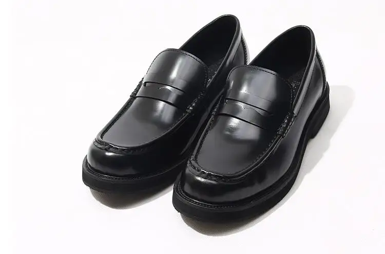 

England Style Black Round toes shoes for men casual Men shoes Slip on Comfortable Genuine Leather Men's shoes Classics Loafers