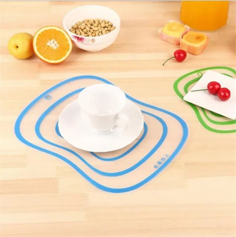 Household Transparent Vegetable Cutting and Rolling Surface Non-Slip Large Creative Plastic Cutting Board קרש חיתוך למטבח도마걸이거치대