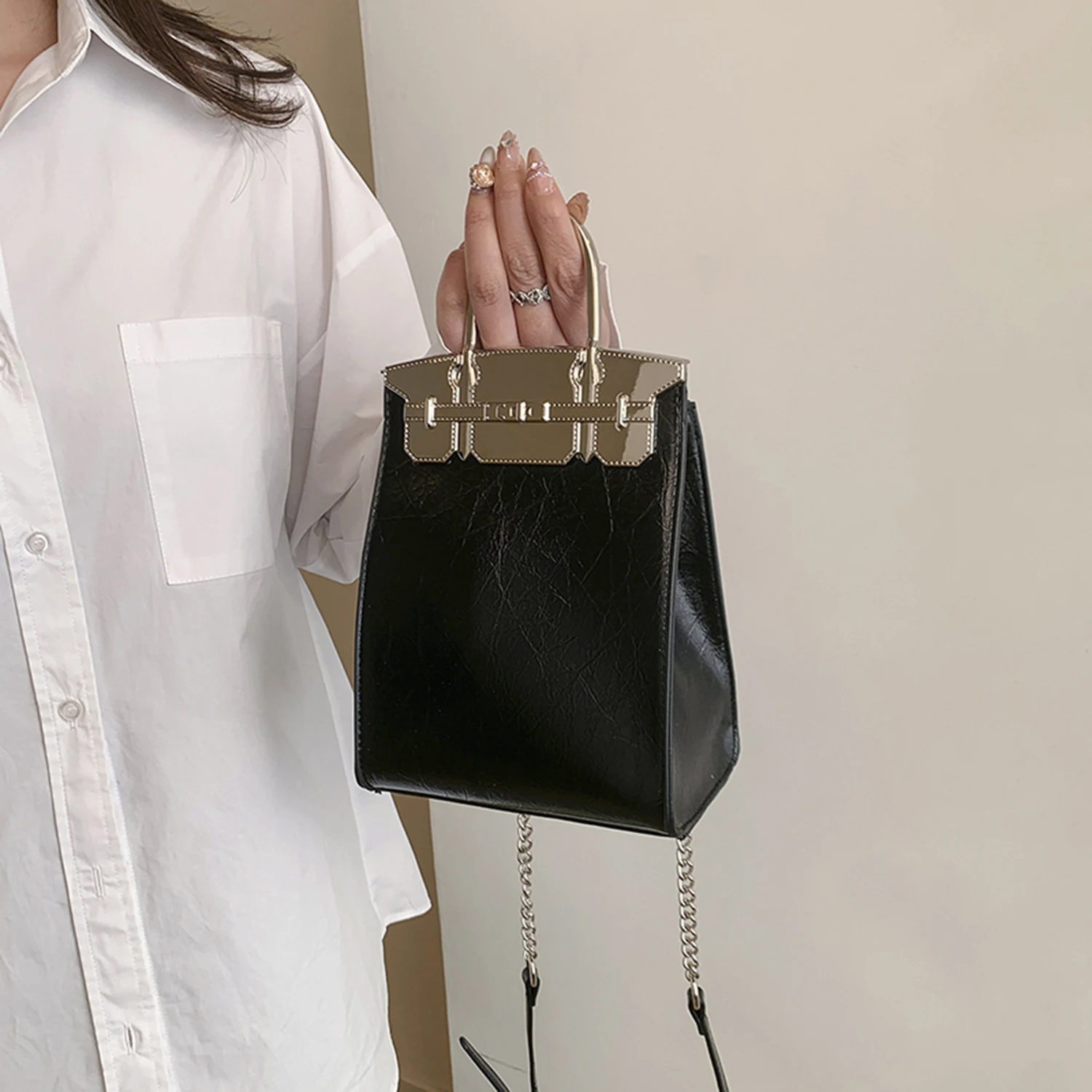 Women's Lychee Patterned Iron Buckle Mobile Phone Bag High-end And Fashionable Handbag Single Shoulder Crossbody Bag