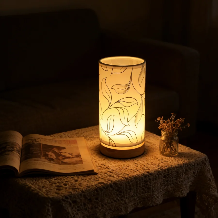 1PC 미니멀리스트 잎사귀 프린트 테이블 램프 나무 베이스 따뜻한 빛 침실 야간 조명