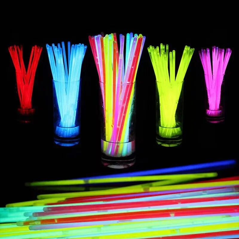 Glow Sticks Bulk Party Favors 100Pk - 8 Glow in The Dark Party Supplies, Light