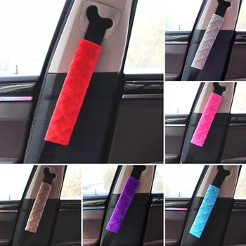 1 paio di copri cintura di sicurezza per auto antiscivolo morbido peluche coprispalla per sedile decorazione cintura di sicurezza multicolore accessori interni per auto